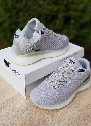 Чоловічі кросівки Reebok Damenschuhe Sneakers beige бежевого кольору