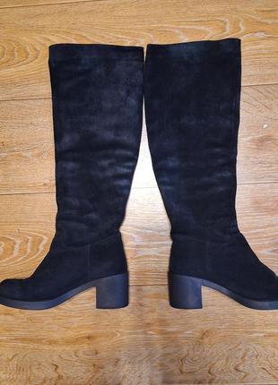 Чоботи, сапоги, ботинки, ботфорти