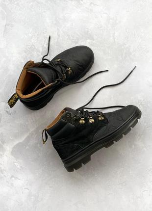 Черевики dr. martens