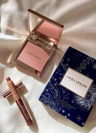 Лімітований набір laura mercier the dawn of discovery illuminating set