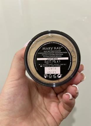 Шовковиста пудра mary kay1 фото