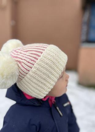 Шапка для дівчинки із вовни мериноса1 фото