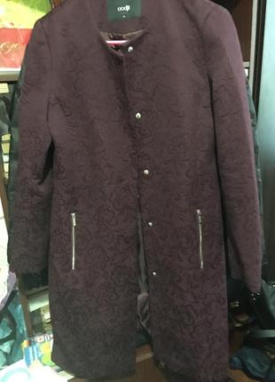 Пальто женское осеннее.