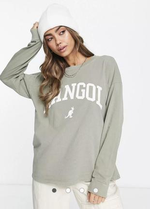 Pull&bear x kangol oversized long sleeve t-shirt in khaki лонгслів