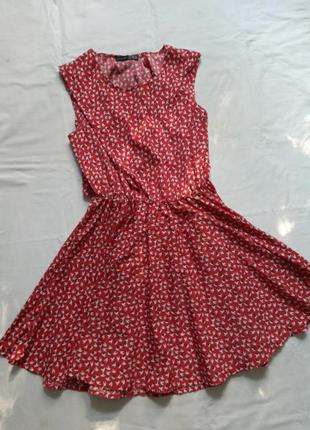 Сукню