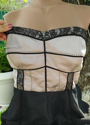 Маленькое черное платье