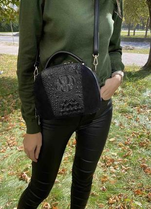 Замшева жіноча сумочка на плече екошкіра рептилії чорна, маленька сумка для дівчат2 фото