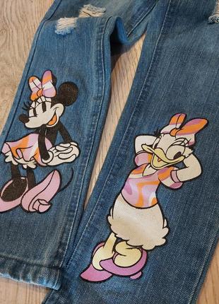 Крутые джинсы бойфренды с минни и дейзи minnie mouse disney little от kids 5-6 лет8 фото