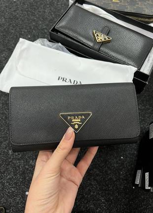 Кошелек prada logo leather bi fold long wallet black6 фото