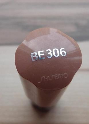 Помада-блеск-лак shiseido lacquer rouge be 306 camel новый тестер