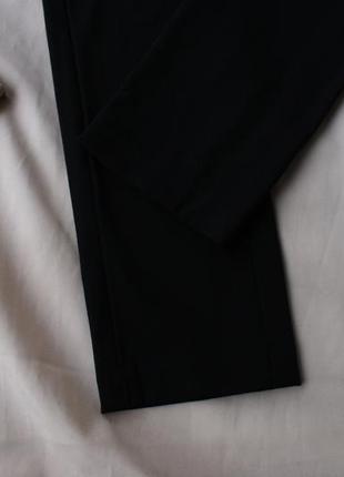 Базовые черная зауженные брюки h&amp;m3 фото
