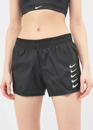 Спортивные шорты nike w nk swoosh run short cu3283-010 s