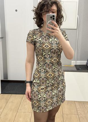 Сукня гобелен