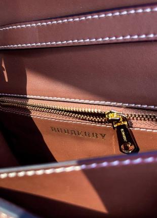 Женская сумка burberry бежевая6 фото