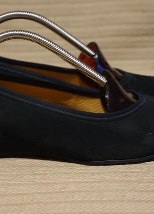 Чудесные черные замшевые балетки не маленькой танкетке gabor германия 4 1/2 g.