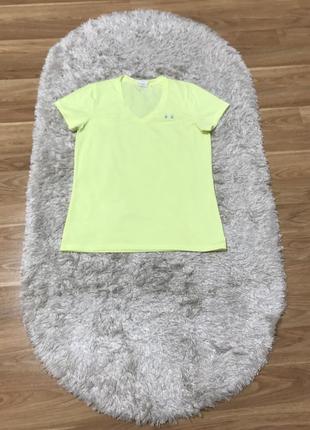 Футболка under armour