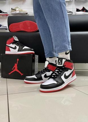 Кроссовки nike air jordan 1 red /white/black (топ качество)