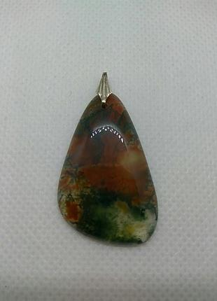 Винтажная подвеска  из великобритании натуральный камень.