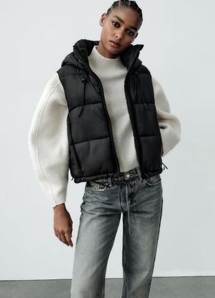 Стеганая водоотталкивающая жилетка zara