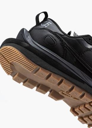 Nike vaporwaffle sacai black gum4 фото