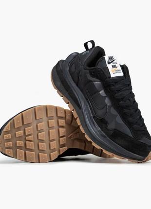 Nike vaporwaffle sacai black gum1 фото