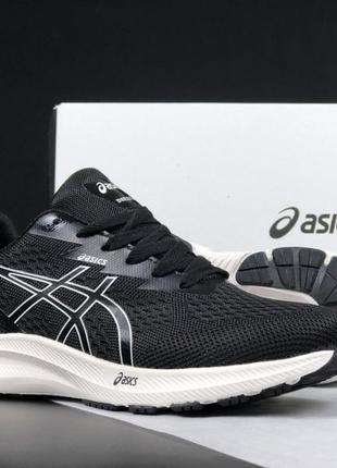 Кроссовки asics