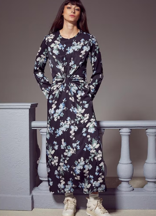 Длинное вискозное платье в цветочный принт h&m1 фото