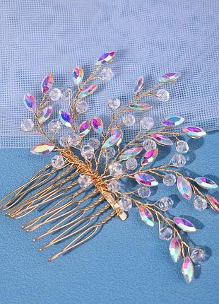 Яркий гребень в волос