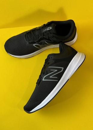 Мужские легкие беговые кроссовки new balance 44,44.5,45,46,5,47,5 размер4 фото