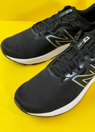 Мужские легкие беговые кроссовки new balance 44,44.5,45,46,5,47,5 размер5 фото