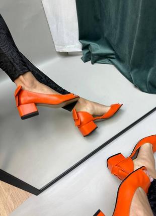 Эксклюзивные туфли из итальянской кожи и замши женские на каблуке с бантиком5 фото