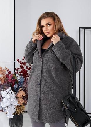 Стильна пряма подовжена сорочка plus size вільного крою з баранчика-букле.3 фото