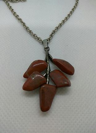 Винтажная подвеска  из великобритании натуральный камень.