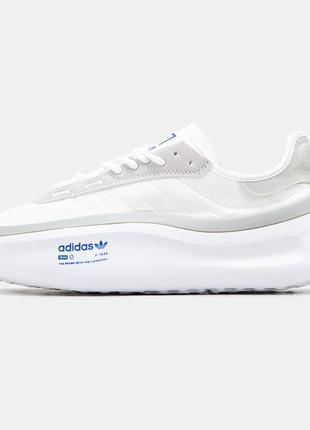 Кросівки adidas