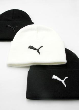 Шапка біла з чорною вишивкою логотипу, демісезонна спортивна з відворотом one size5 фото