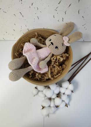Амігурумі, в'язаний зайчик, зайка дівчинка, іграшка для малюка, hand made1 фото