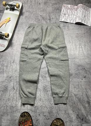 Спортивні штани від найк nike cargo sweatpants7 фото