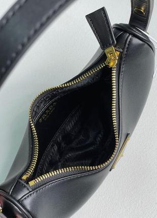Сумка багет prada arque leather shoulder bag black черная маленькая кожа классическая люкс3 фото