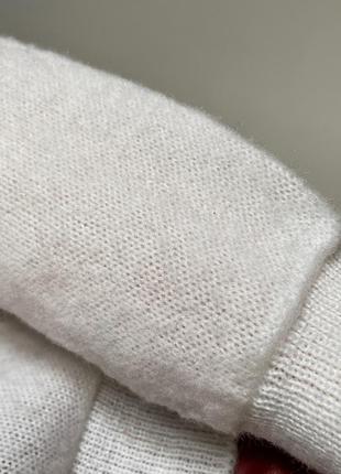 Винтажный белый свитерик с принтом8 фото
