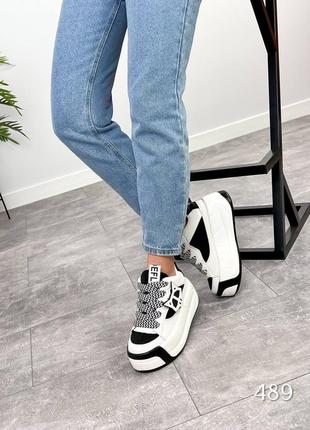 Кеди vovk , кеди на високій підошві із вовком