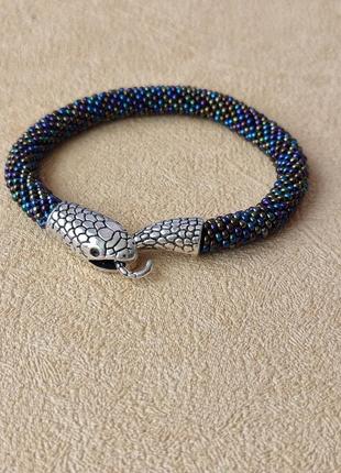 Синий браслет змея