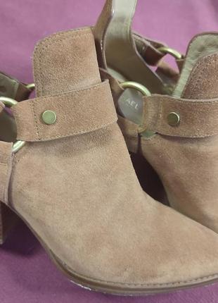 Michael kors pamela booties, розмір 8,5 (38-39)