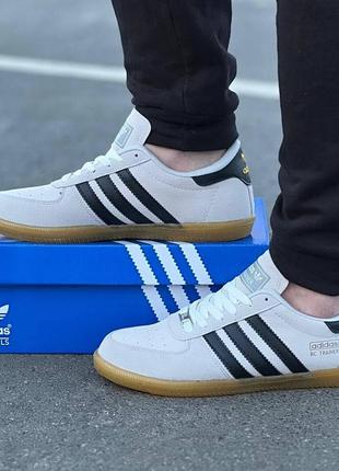 Кроссовки adidas6 фото