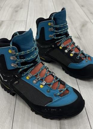 Альпінські черевики salewa raven 2 goretex hiking boots (24,5 см)1 фото