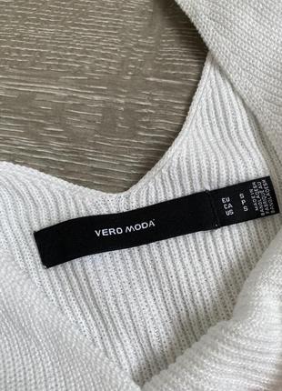 Базовый белый вязаный топ майка vero moda v-вырез8 фото