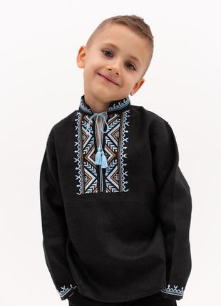 Современная черная рубашка вышиванка для мальчика3 фото