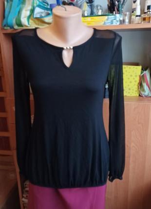 Черная блузка с резинкой по низу и полупрозрачными рукавами wallis4 фото