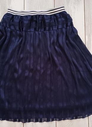 Шифоновая юбка темно-синего цвета