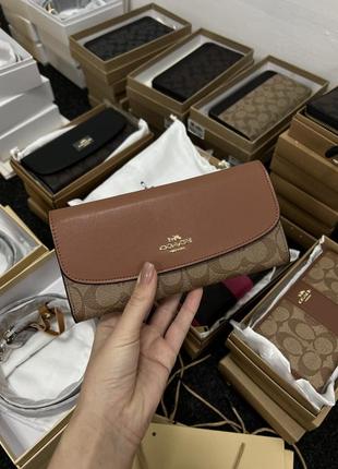 Гаманець coach signature pvc slim envelope wallet brown жіночий на подарунок 14 лютого / 8 березня2 фото