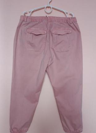 Бледно розовые джинсы джоггеры батал, бледно пудровые джинсы, джоггеры батал 54-56 г.3 фото